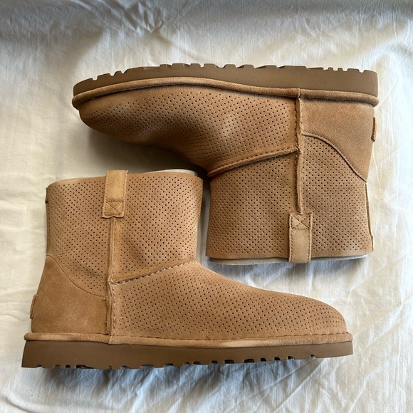UGG Shoes Nwb Women Ugg Classic Unlined Mini Perf Size Color